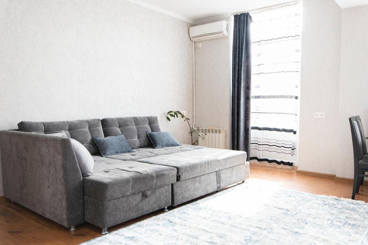 Comfortable Apartment In The Golden Square. Almaty Extérieur photo